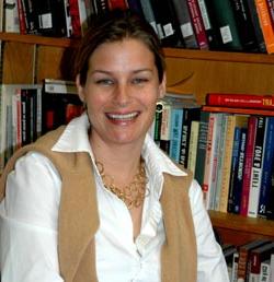 Kathleen Spies，艺术史助理教授